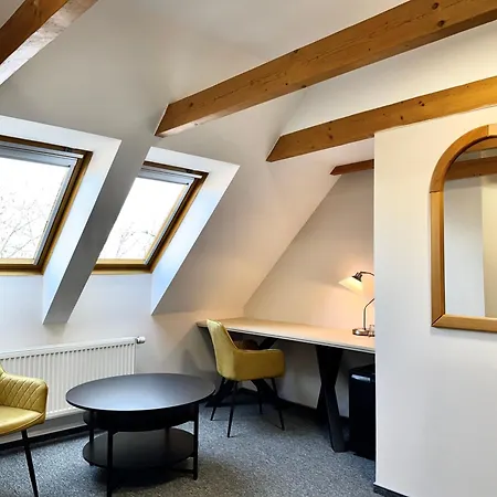 Hotel U Vlašského Dvora 3*